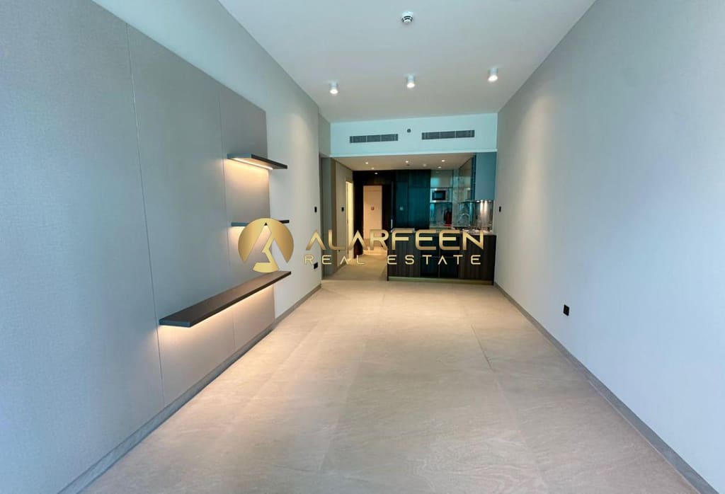 Living and dining area
