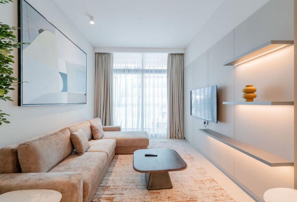 Furnished 1BR, Stonehenge Residence · 737 sqft