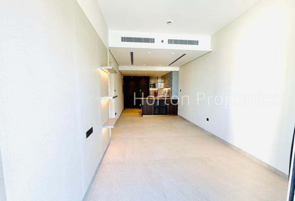 Living and dining area