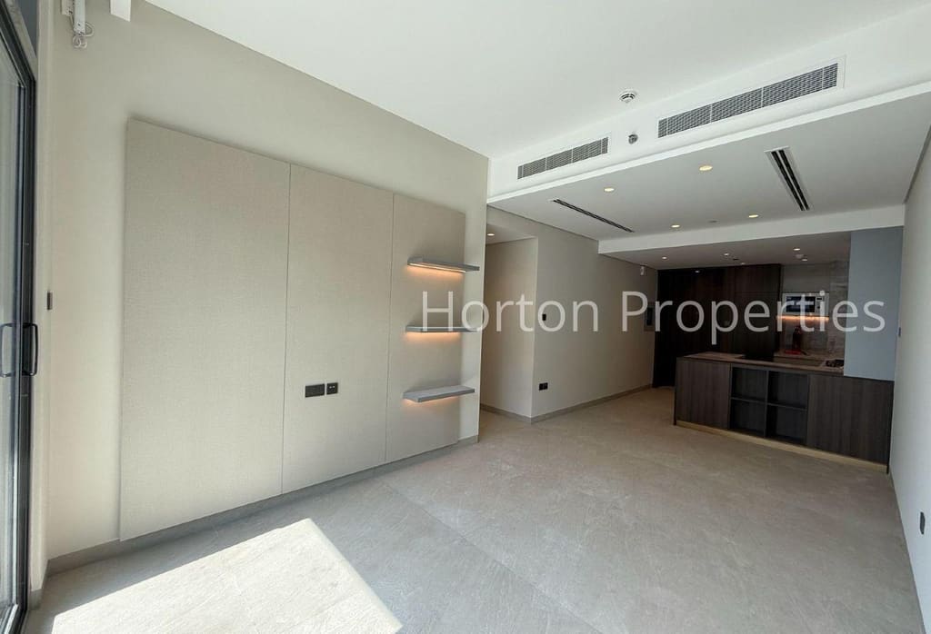 Part-furnished 1BR with a maid's room, Stonehenge Residence