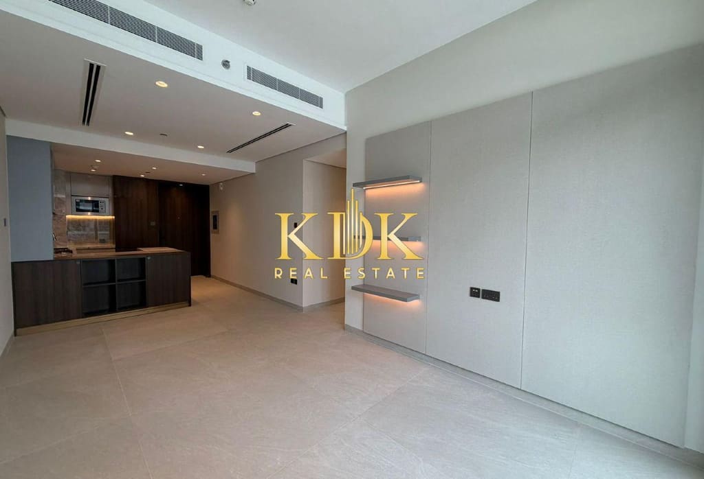 1BR, Stonehenge Residences II · 927 sqft