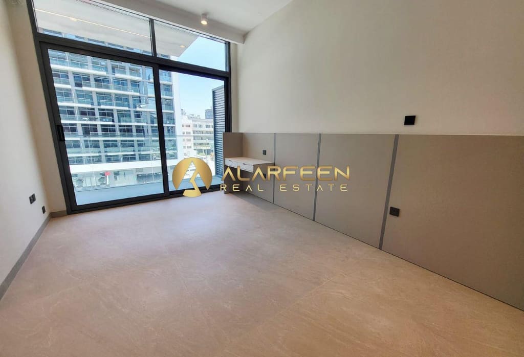 Living and dining area