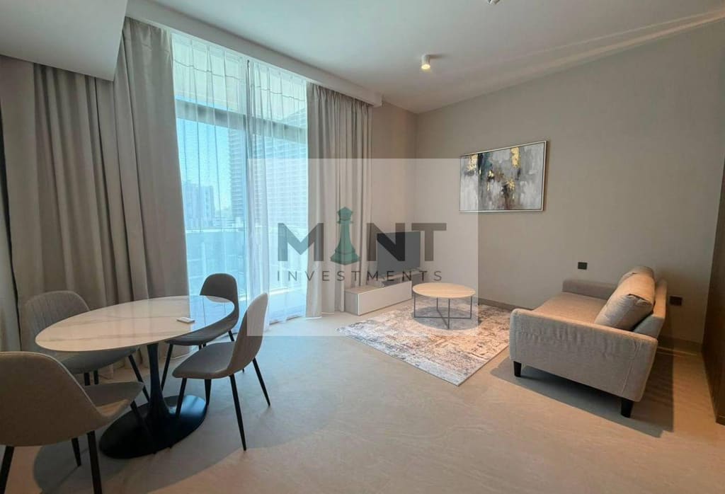 Furnished studio, Stonehenge Residences II · 595 sqft