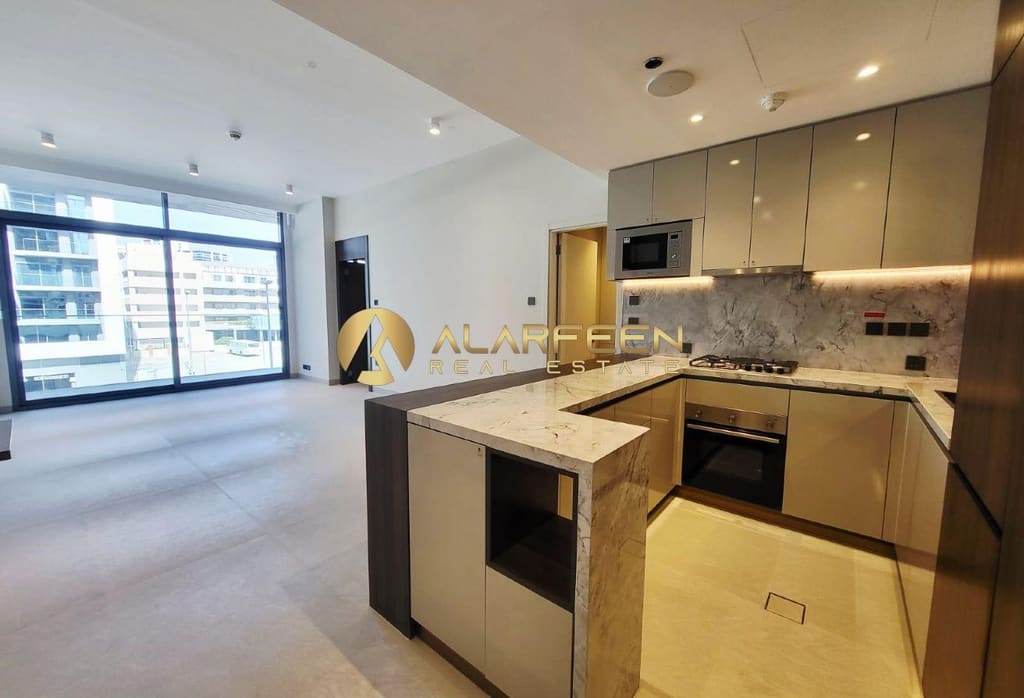 1BR, Stonehenge Residences II · 880 sqft