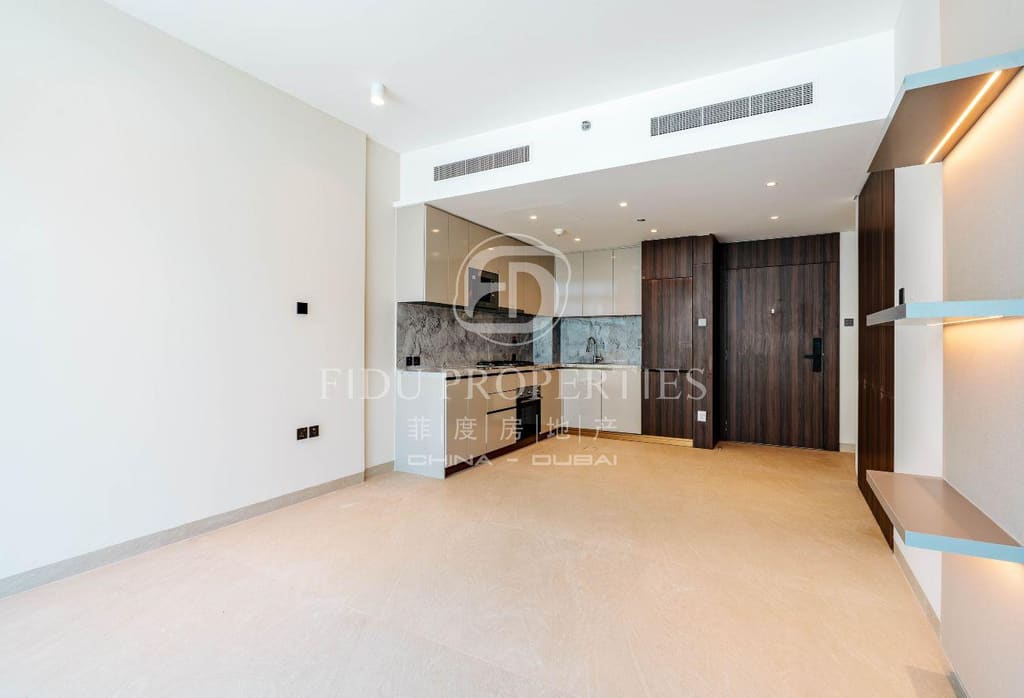 1BR on the 4th floor, Stonehenge Residences II