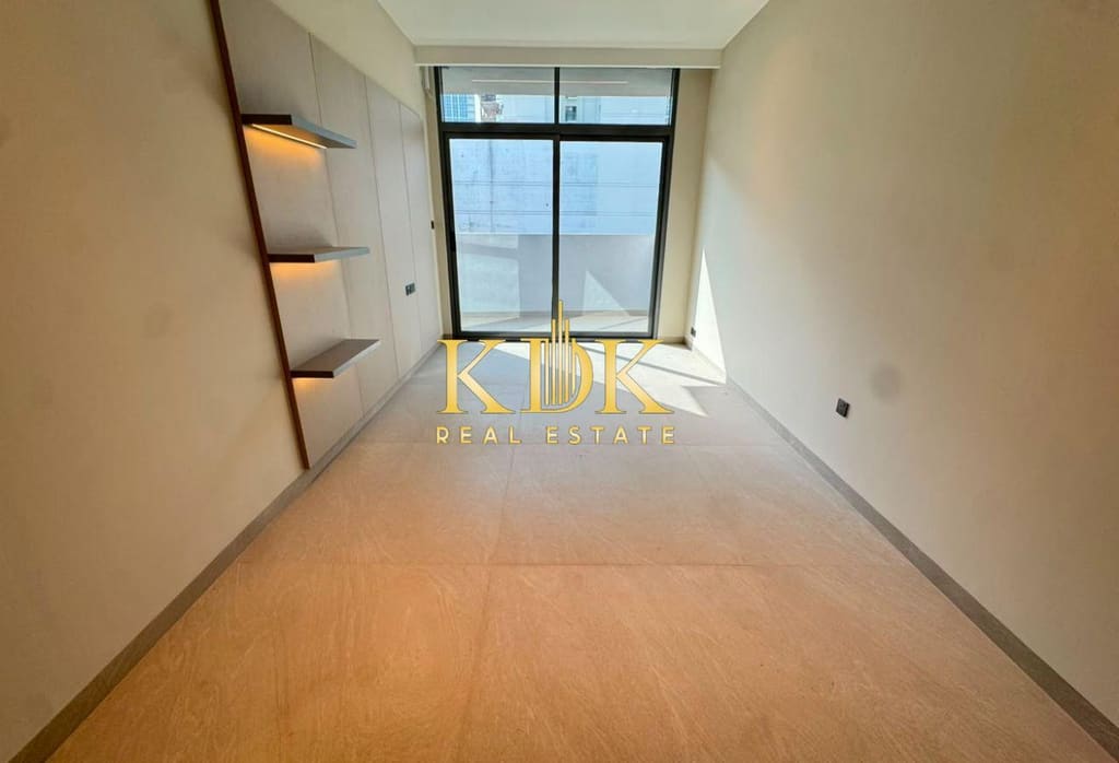 Living and dining area