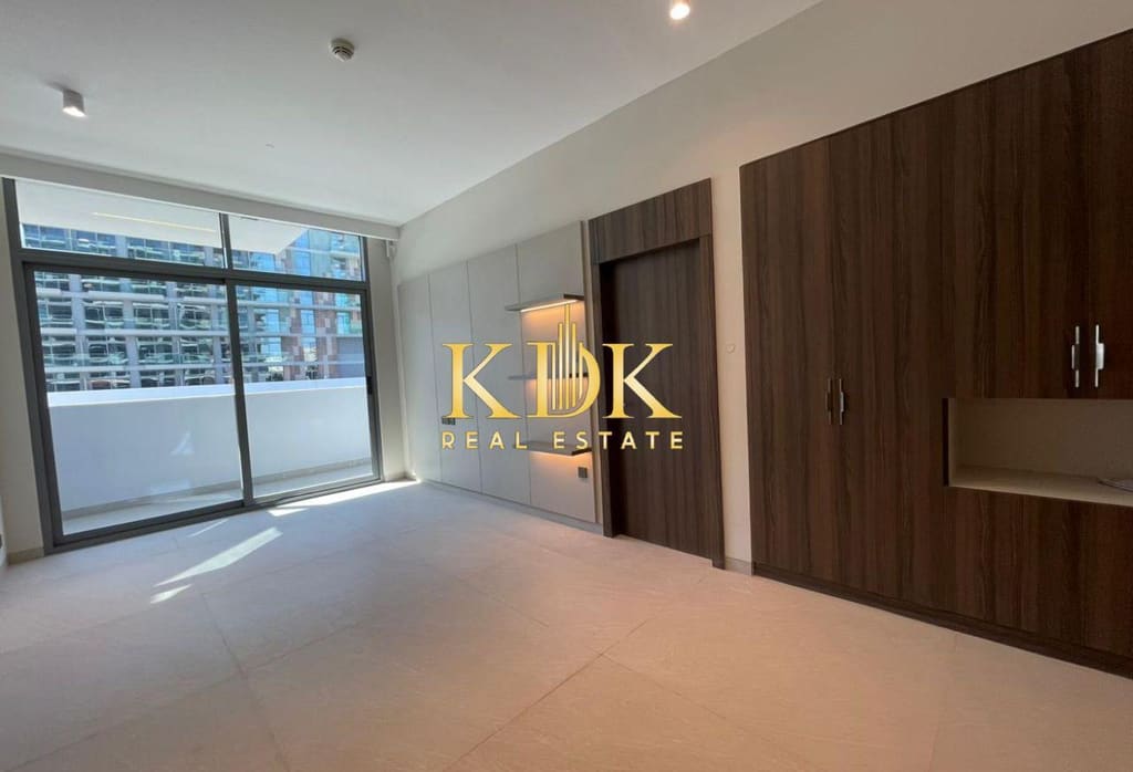 1BR, Stonehenge Residences II · 790 sqft