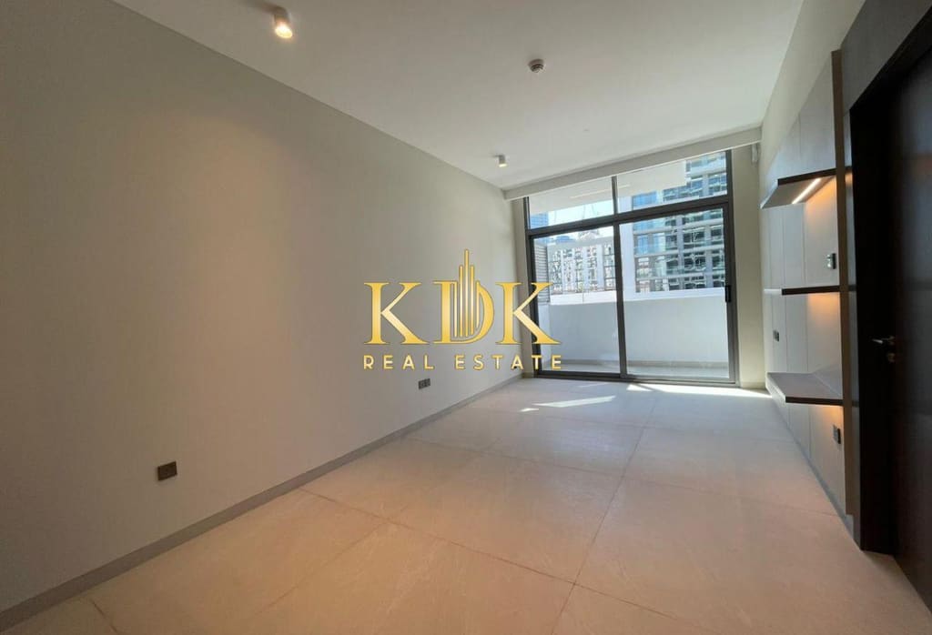 1BR, Stonehenge Residences II · 790 sqft