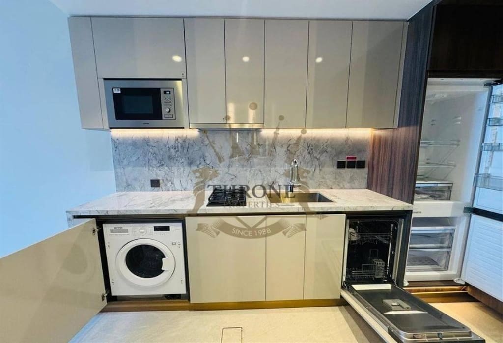 Studio, Stonehenge Residences II · 448 sqft