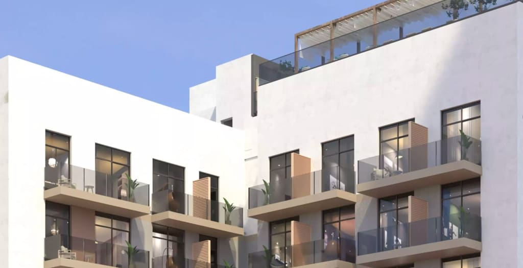 Stonehenge Residences II from the street