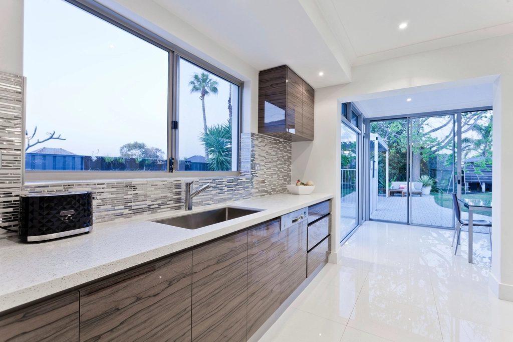 closed kitchen